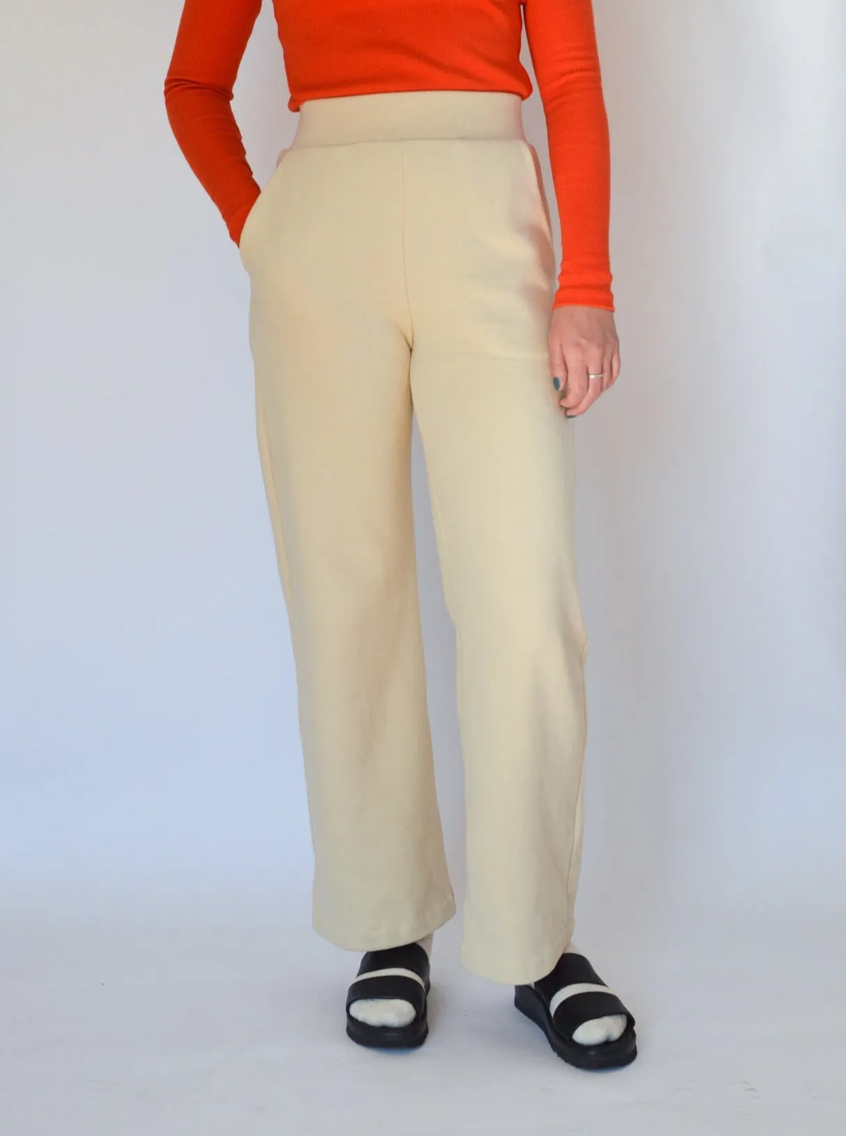 EUGENE cream sweatpant
