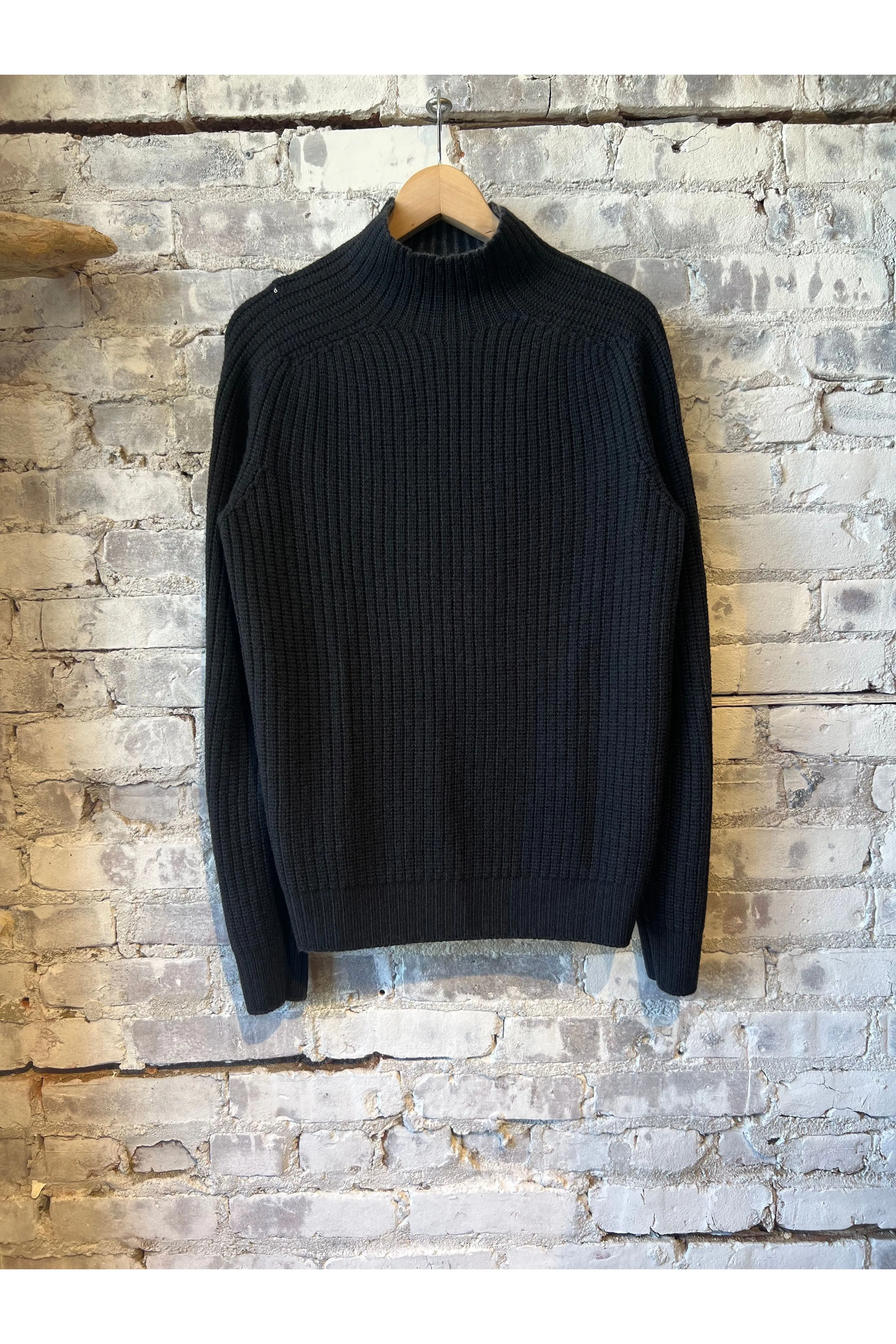 Reversible Foggy Mock Sweater - Black