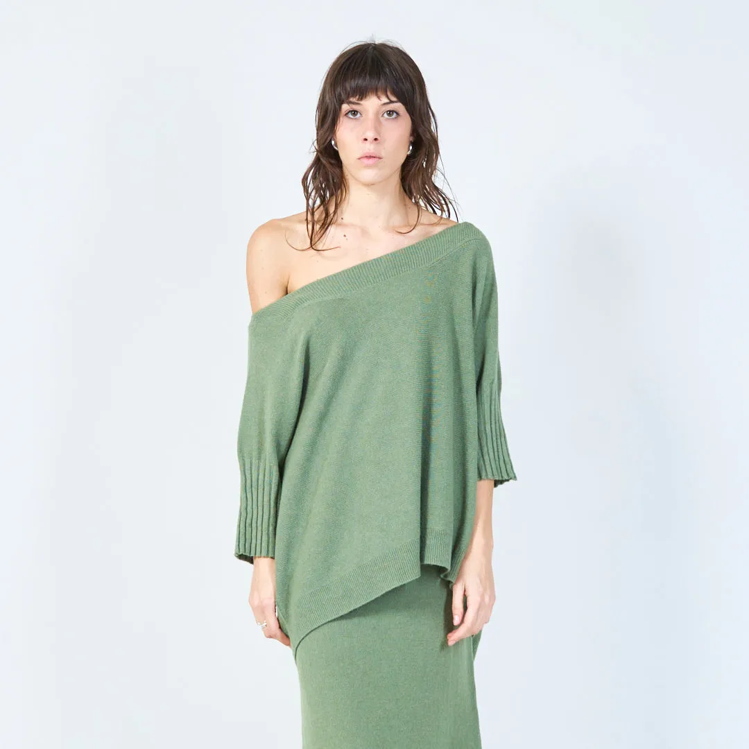 Short-sleeve relaxed knit top wholesale