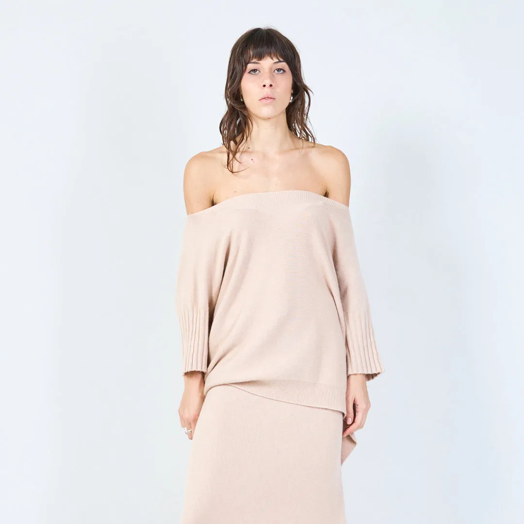Short-sleeve relaxed knit top wholesale