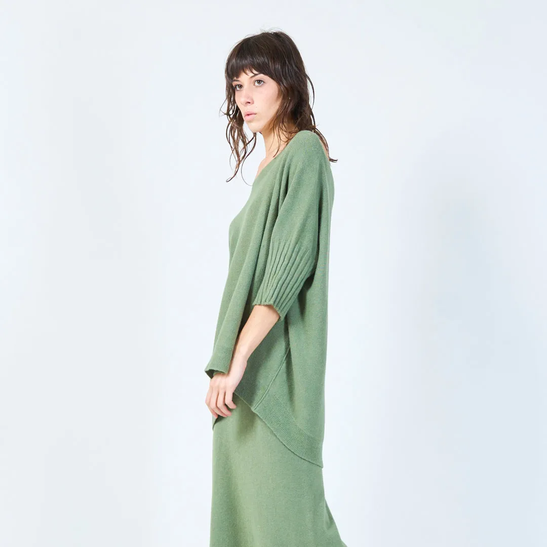Short-sleeve relaxed knit top wholesale