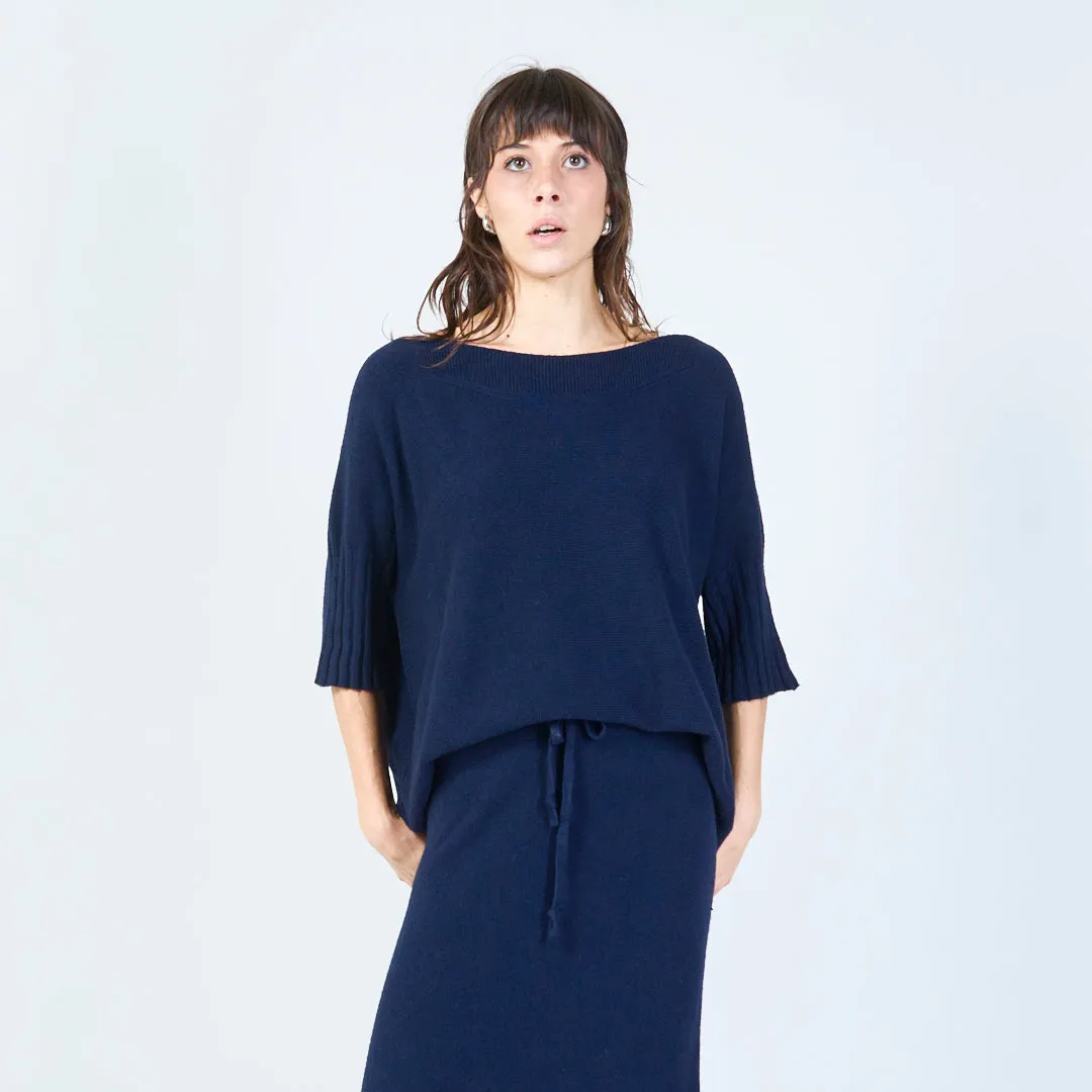 Short-sleeve relaxed knit top wholesale