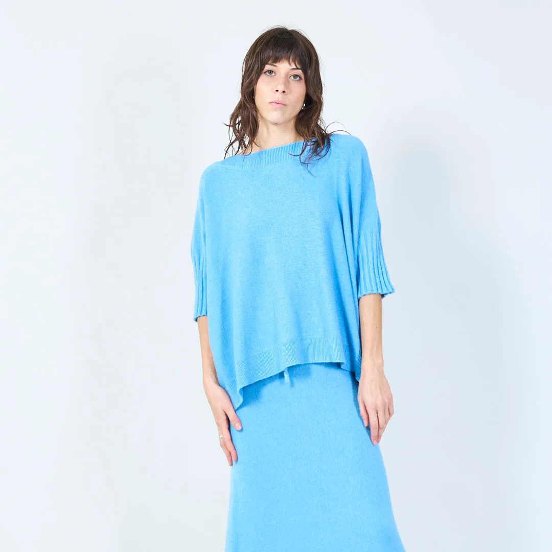 Short-sleeve relaxed knit top wholesale