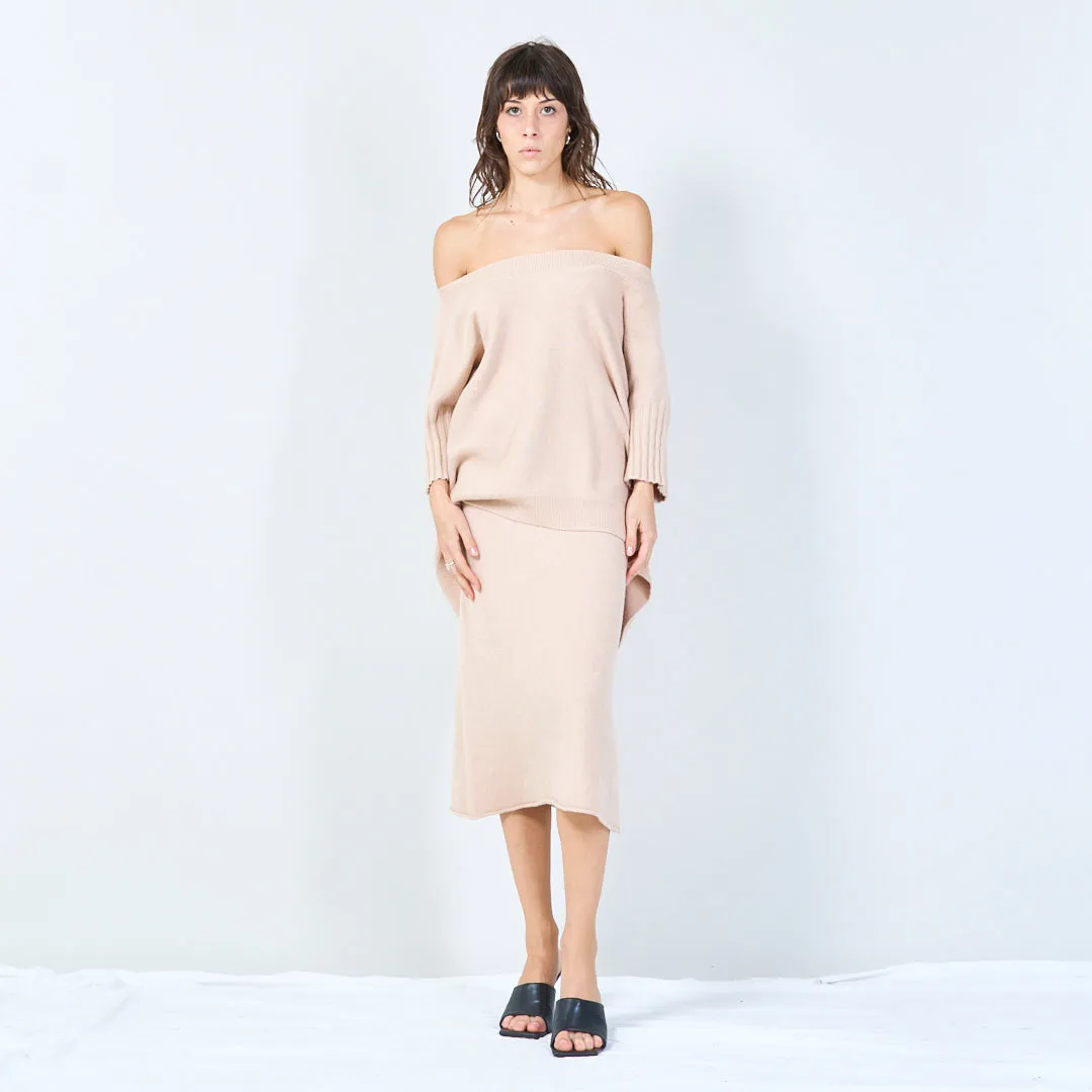 Short-sleeve relaxed knit top wholesale