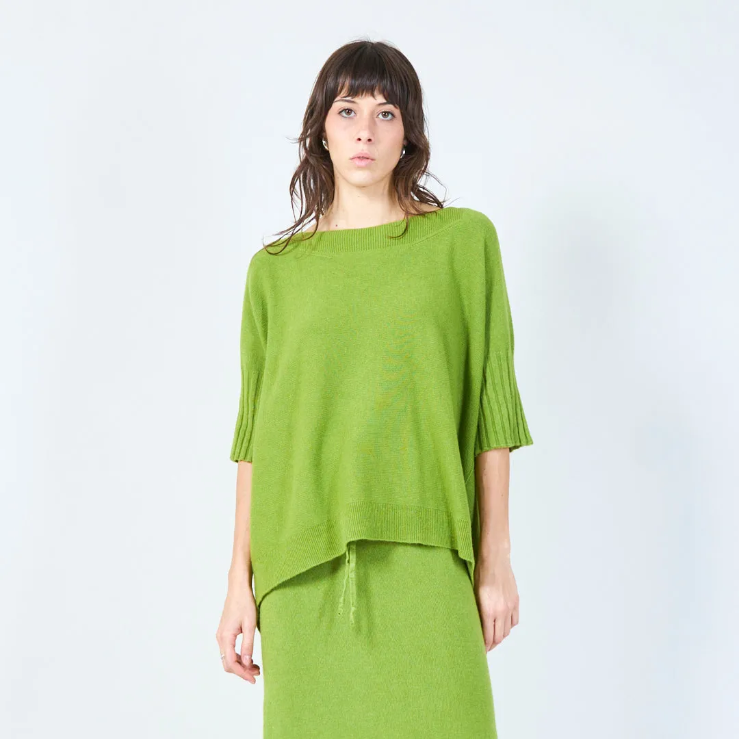 Short-sleeve relaxed knit top wholesale