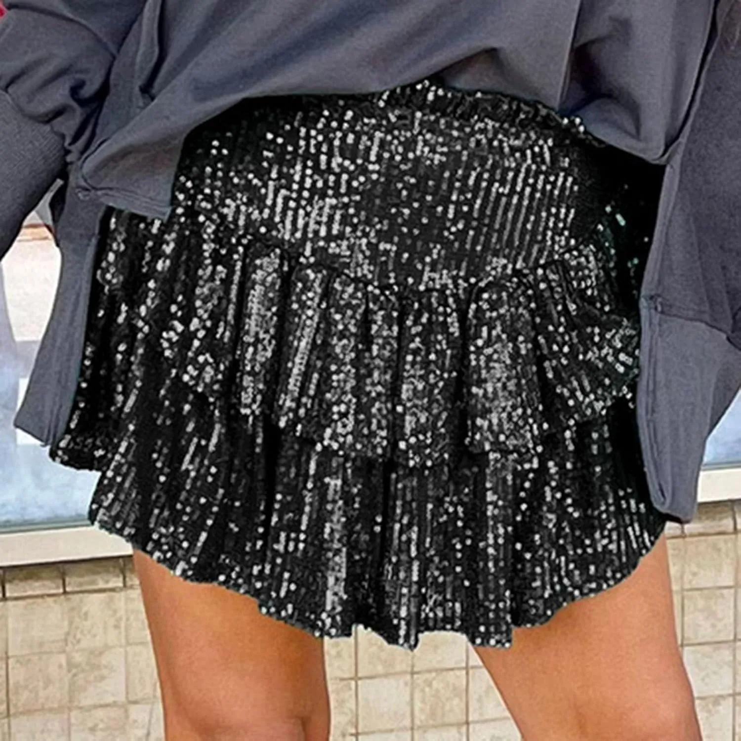 Women Sequin Skirt Sparkly Cute High Waist Ruffle Skirt Fashion 2025 Teen Girls Night Out Party Glitter Mini Skirt